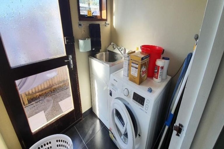 Photo of property in 1/68 Abberley Crescent, St Albans, Christchurch, 8014