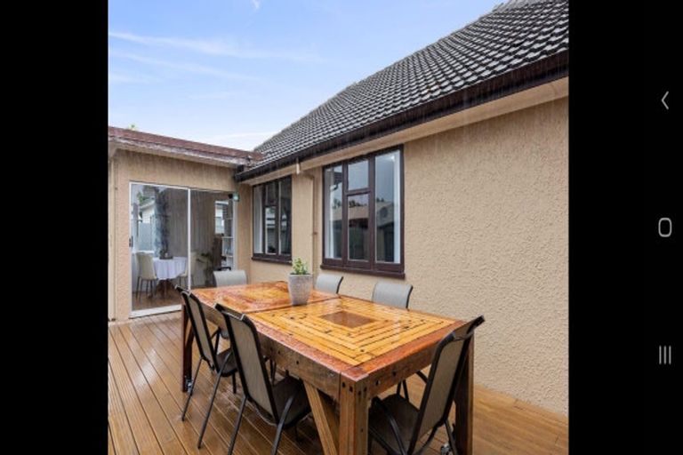 Photo of property in 32 Ward Crescent, Marewa, Napier, 4110