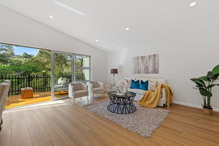 Photo of property in 41c Chamberlain Road, Massey, Auckland, 0614