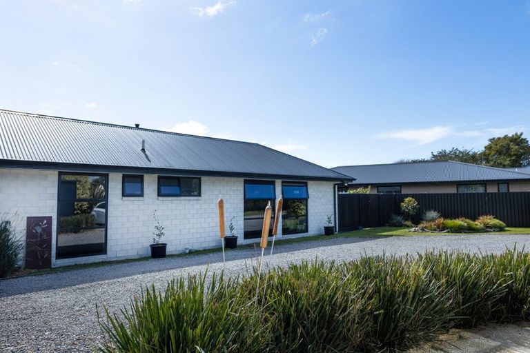 Photo of property in 2a Whitcombe Street, Lepperton, New Plymouth, 4373