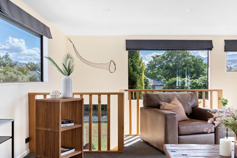 Photo of property in 36 Erskine Street, Lake Hayes, Queenstown, 9304