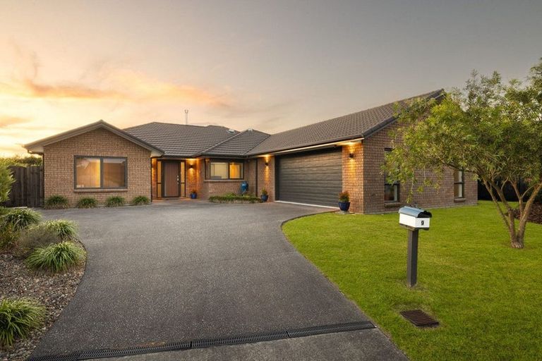 Photo of property in 9 Brancaster Place, Cambridge, 3434