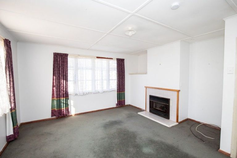 Photo of property in 11 Hayward Road, Ngatea, 3503