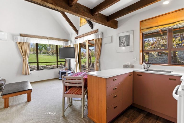 Photo of property in 352 Morven Ferry Road, Arrow Junction, Queenstown, 9371