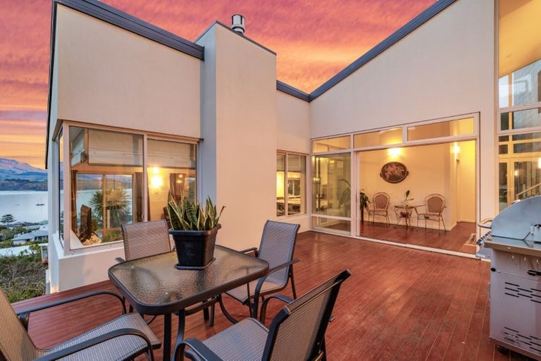 Photo of property in 92f Governors Bay Road, Cass Bay, Lyttelton, 8971