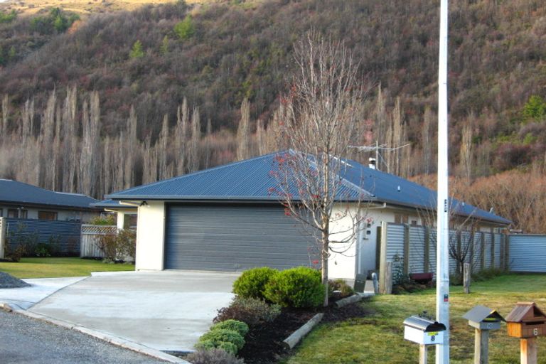 Photo of property in 16 Isabel Court, Arrowtown, 9302