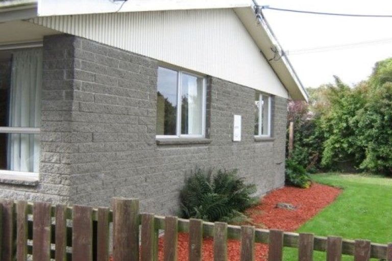 Photo of property in 3/50 Moffett Street, Islington, Christchurch, 8042