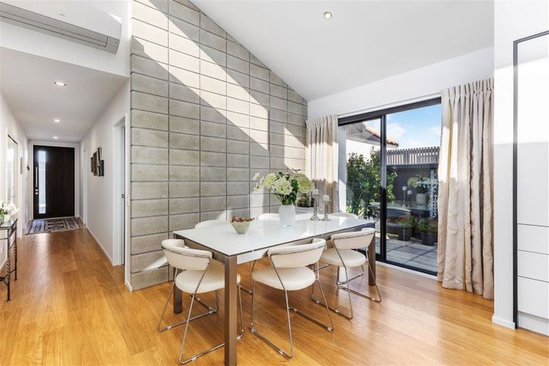 Photo of property in 1 Mcfaddens Road, St Albans, Christchurch, 8052