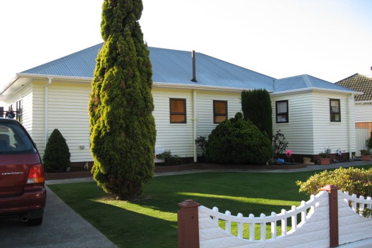 Photo of property in 33 Haig Street, Waterloo, Lower Hutt, 5011