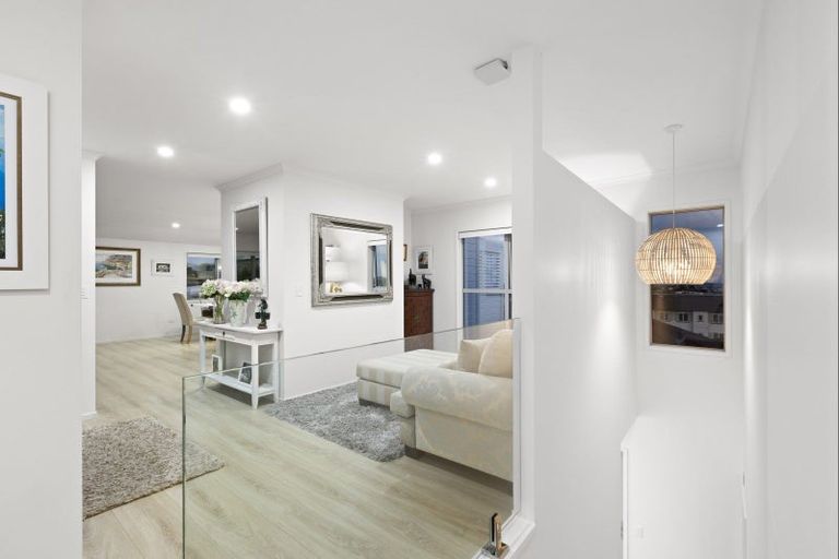 Photo of property in 33 The Ritz, Orewa, 0931