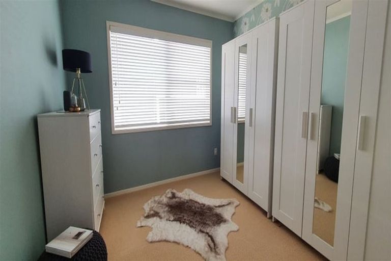 Photo of property in 14 Welland Place, Hillcrest, Auckland, 0627