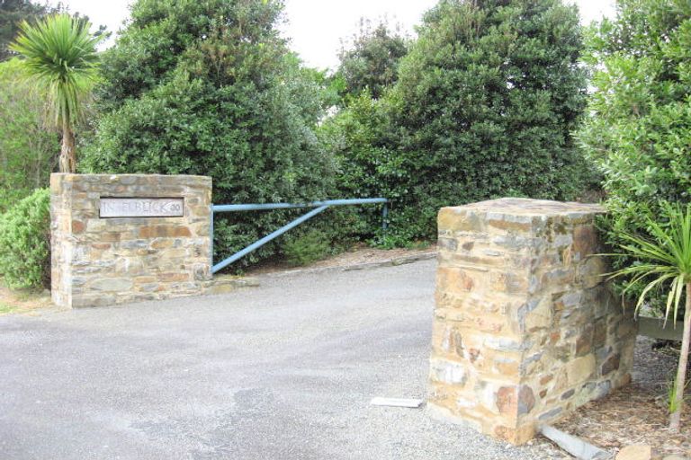 Photo of property in 2 Greendale Drive, Otaihanga, Paraparaumu, 5036