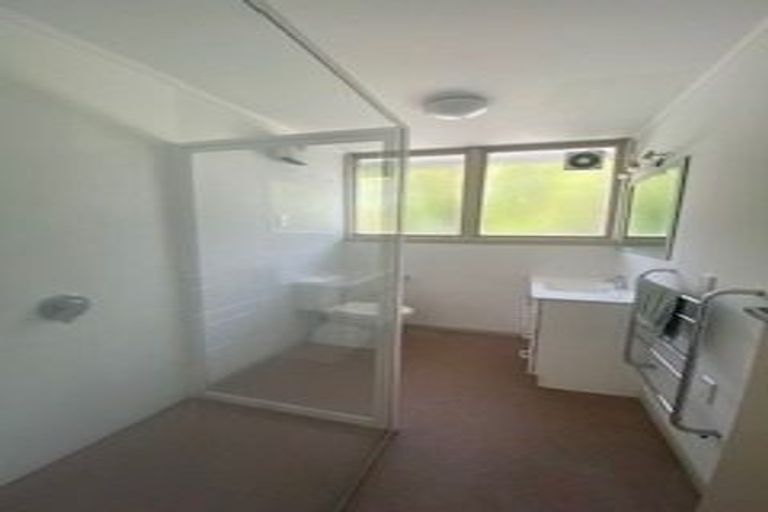 Photo of property in 18 Findlay Street, Tawa, Wellington, 5028