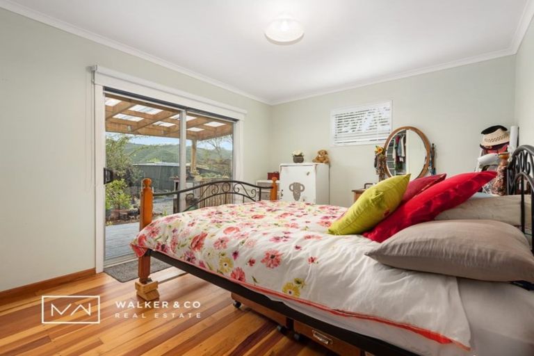 Photo of property in 7 Radiata Grove, Brown Owl, Upper Hutt, 5018