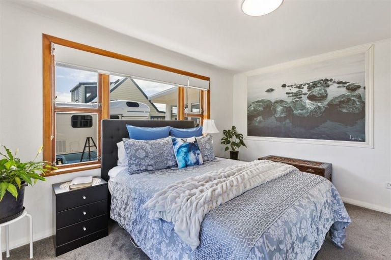 Photo of property in 20 Cook Street, Carters Beach, Westport, 7825