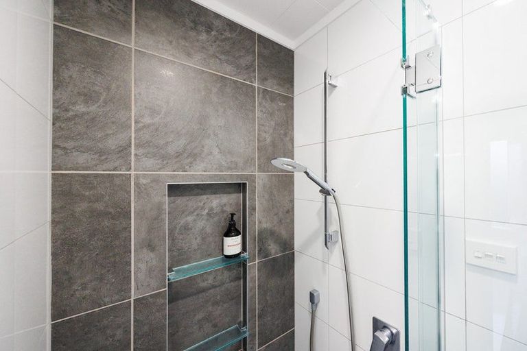 Photo of property in 644 Featherston Street, Roslyn, Palmerston North, 4414