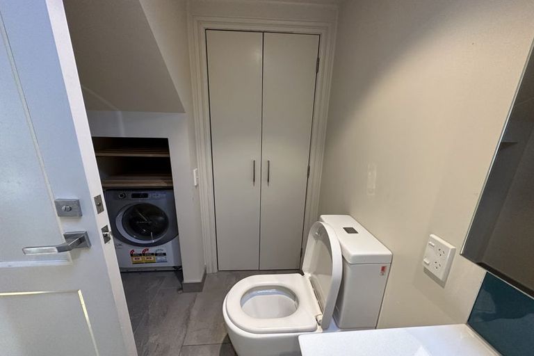 Photo of property in 32 Ascot Street, Thorndon, Wellington, 6011