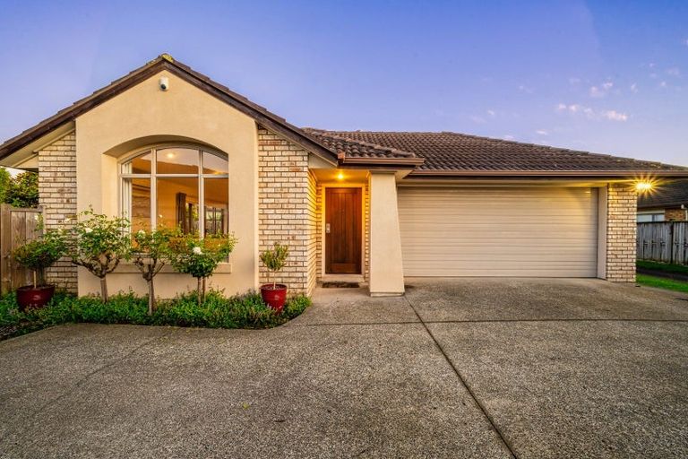 Photo of property in 6 Aviara Court, Northpark, Auckland, 2013