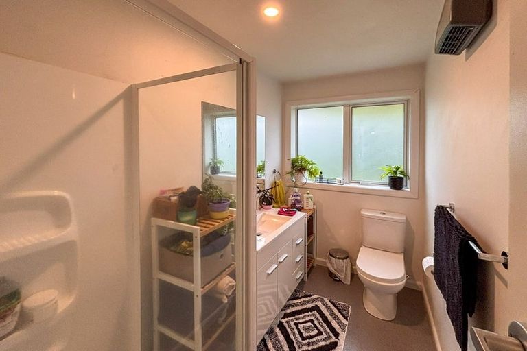 Photo of property in 1/69a Mandeville Street, Riccarton, Christchurch, 8011