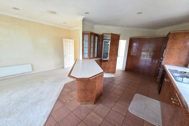 Photo of property in 96 Gravatt Road, Papamoa Beach, Papamoa, 3118