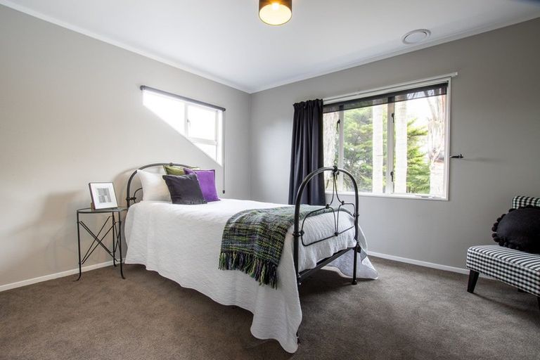 Photo of property in 3783 Cambridge Road, Leamington, Cambridge, 3495