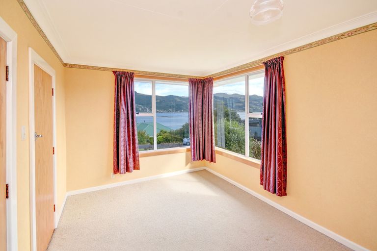 Photo of property in 19 Bayne Terrace, Macandrew Bay, Dunedin, 9014
