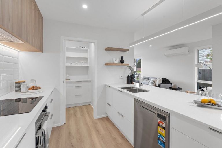 Photo of property in 23 Hereford Drive, Carterton, 5713