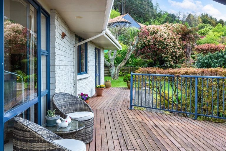 Photo of property in 60 Wakeman Road, Acacia Bay, Taupo, 3330