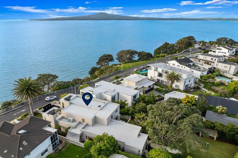 Photo of property in 55 Cliff Road, Saint Heliers, Auckland, 1071