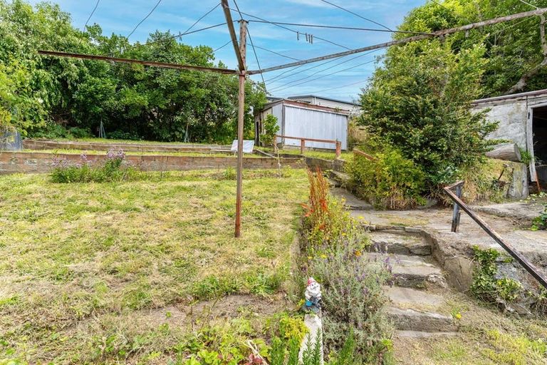 Photo of property in 395 South Road, Caversham, Dunedin, 9012