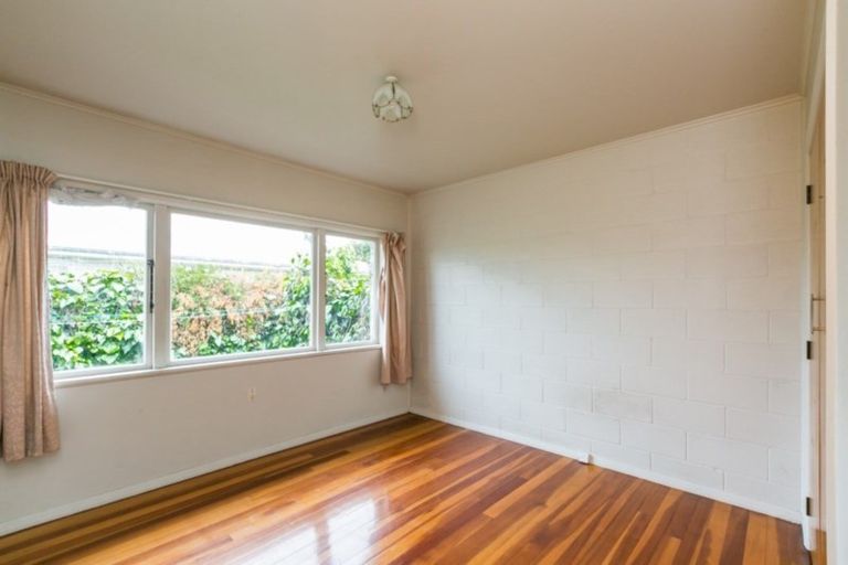 Photo of property in 2/204a Park Road South, Akina, Hastings, 4122