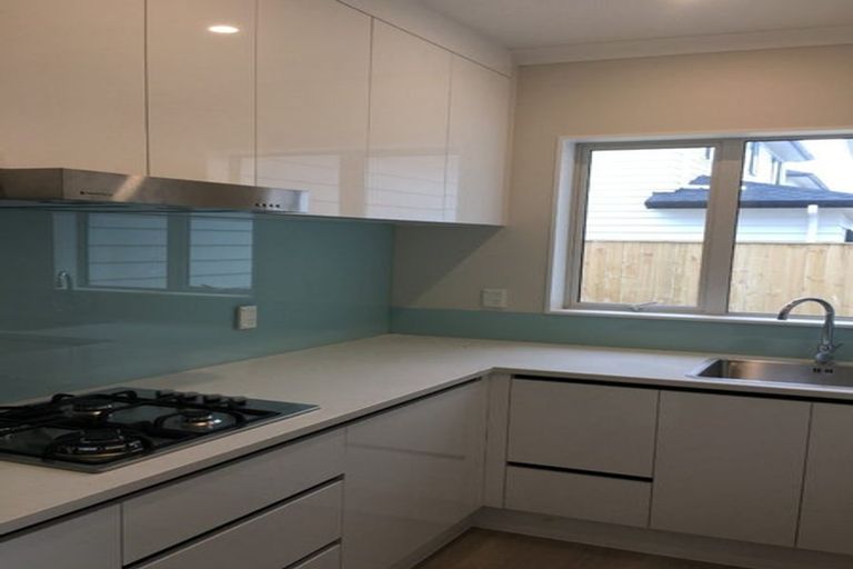 Photo of property in 32 Horsefields Drive, Flat Bush, Auckland, 2019