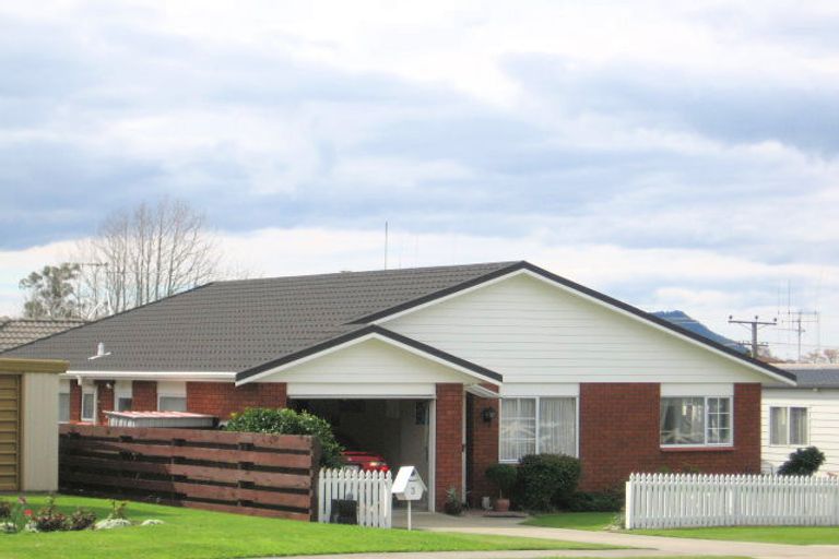 Photo of property in 3 Dysart Road, Otumoetai, Tauranga, 3110