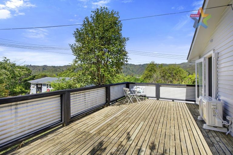 Photo of property in 40 Logie Street, Stokes Valley, Lower Hutt, 5019