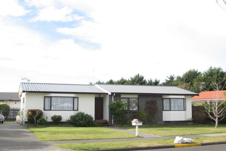 Photo of property in 20 Whiting Crescent, Greenmeadows, Napier, 4112