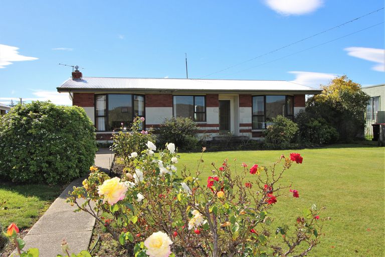 Photo of property in 67 Royal Terrace, Alexandra, 9320