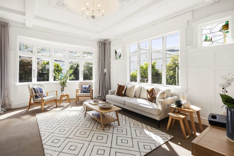 Photo of property in 103 Derwent Street, Island Bay, Wellington, 6023