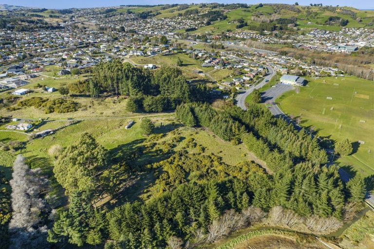 Photo of property in 353 Main South Road, Green Island, Dunedin, 9018