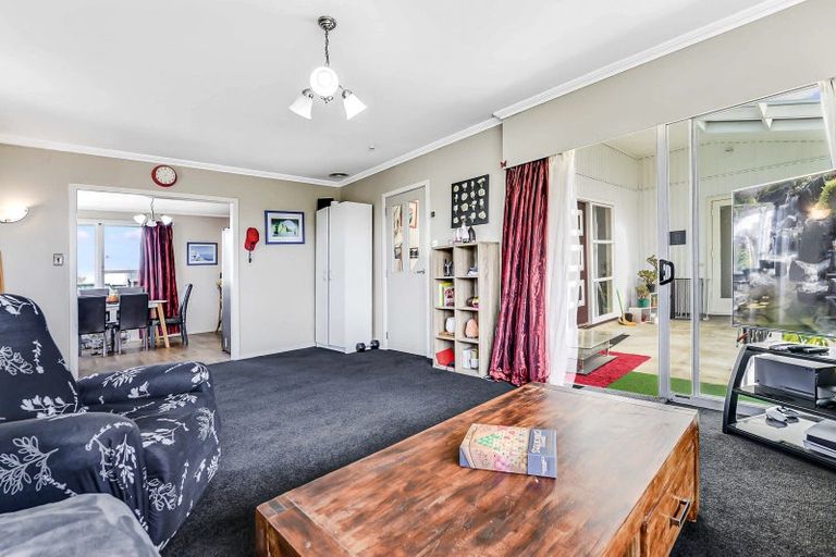 Photo of property in 2 Lamont Street, Chartwell, Hamilton, 3210