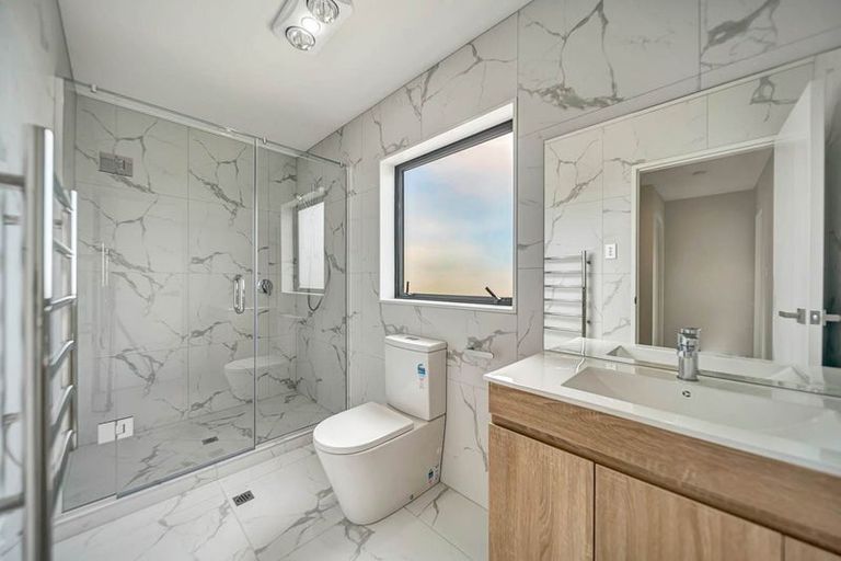 Photo of property in 24a Fernaig Street, Papakura, 2110