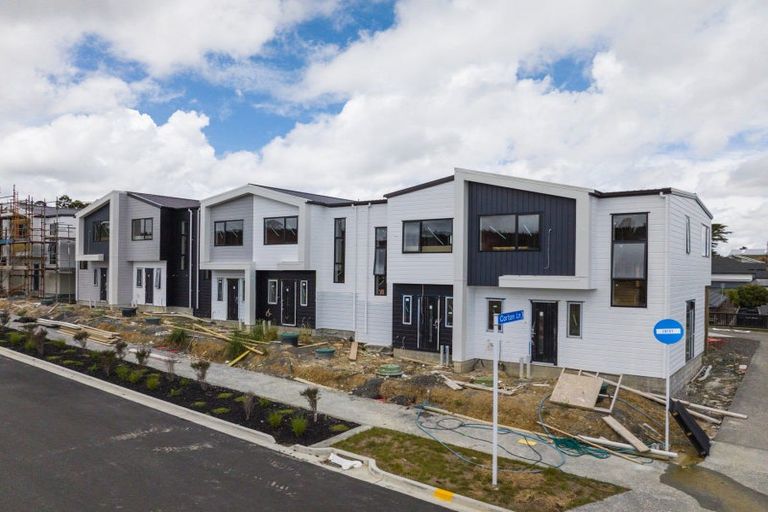 Photo of property in 12 Balthazar Road, Kumeu, 0810