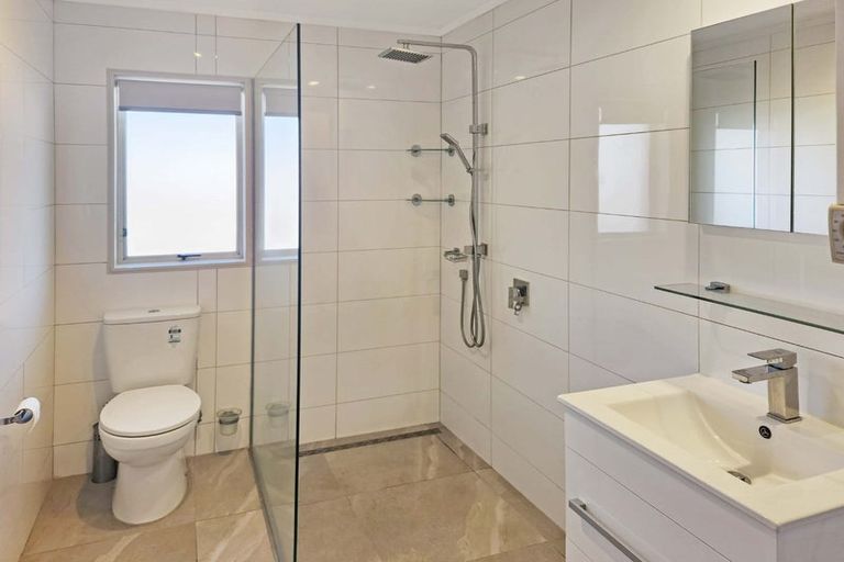 Photo of property in 315 Wellington Road, Wainuiomata, Lower Hutt, 5014