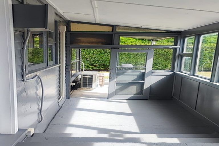 Photo of property in 17 Stopbank Road, Milford, Temuka, 7986