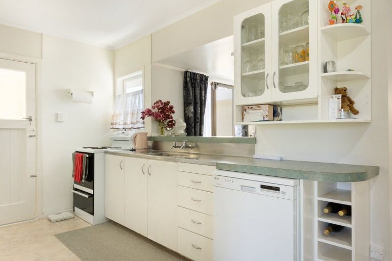 Photo of property in 27 Maitland Street, Greerton, Tauranga, 3112