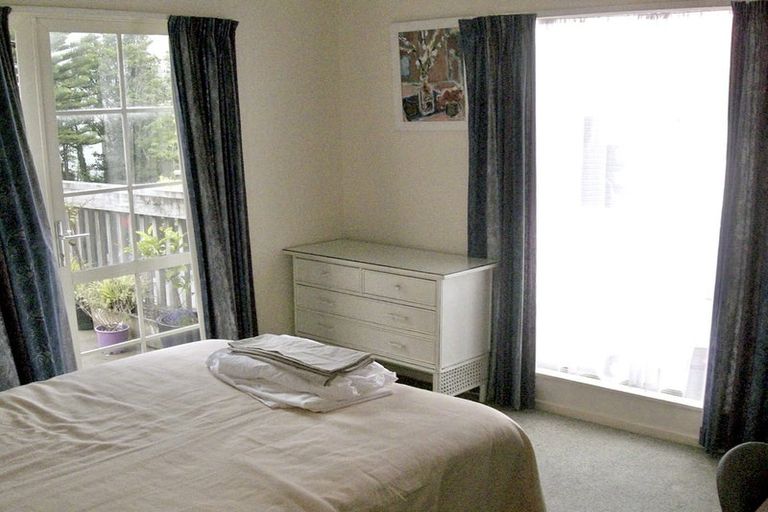 Photo of property in 4a Macdonald Crescent, Te Aro, Wellington, 6011