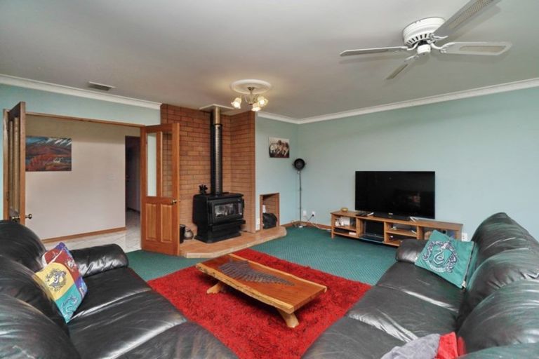 Photo of property in 40 Lakelands Road, Leeston, 7683