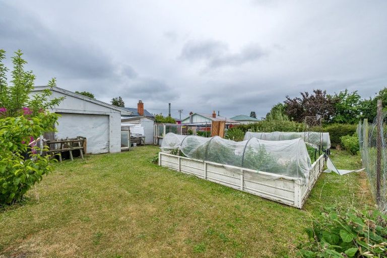 Photo of property in 9 Edward Street, Waimate, 7924