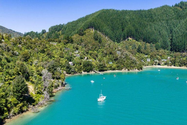 Photo of property in 1775 Kenepuru Road, Te Mahia, Picton, 7282
