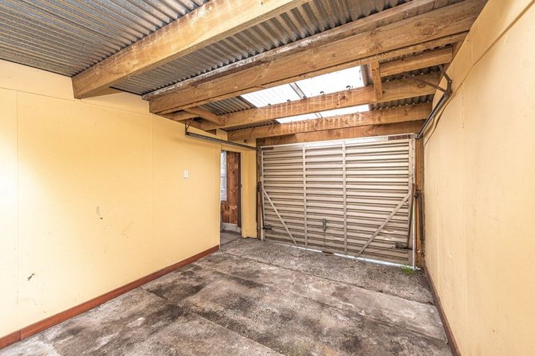 Photo of property in 21 Balgownie Avenue, Gonville, Whanganui, 4501