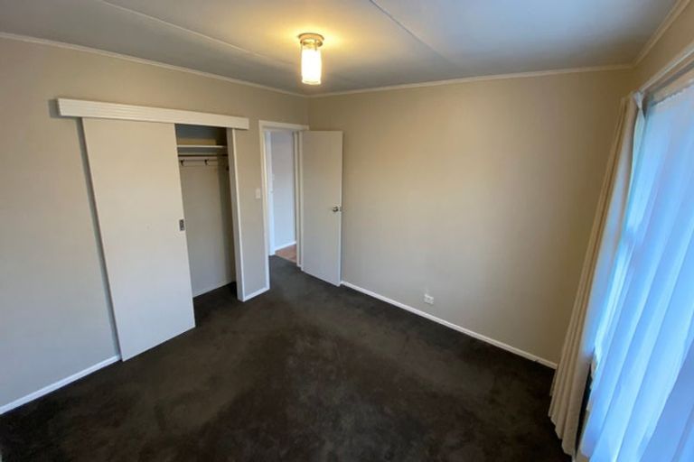 Photo of property in 20a Parera Grove, Heretaunga, Upper Hutt, 5018